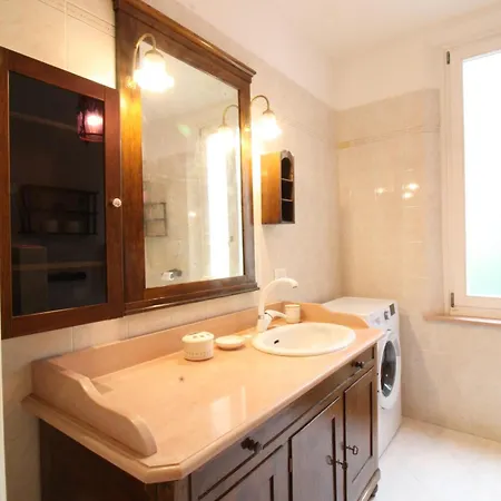 Appartamento Palazzo 1500 Frescobaldi - Piano Nobile X 5 - A Casa Di Alfonso *