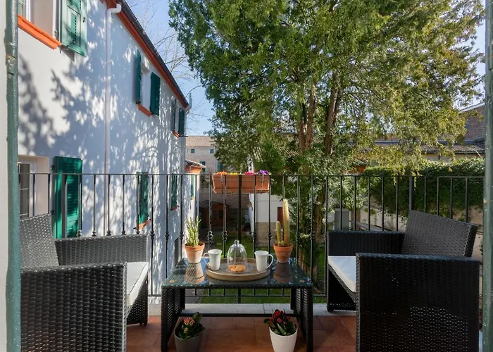 Palazzo 1500 Frescobaldi - Piano Nobile X 5 - A Casa Di Alfonso Apartament *