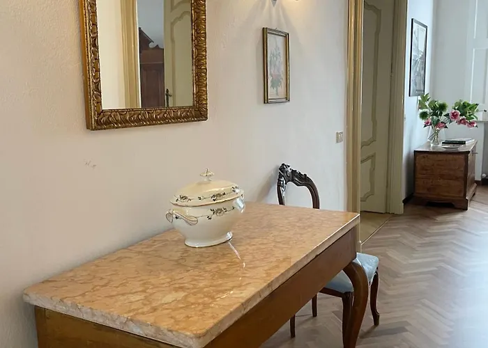 Palazzo 1500 Frescobaldi - Piano Nobile X 5 - A Casa Di Alfonso Ferrara