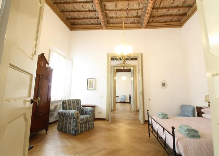 Apartament Palazzo 1500 Frescobaldi - Piano Nobile X 5 - A Casa Di Alfonso